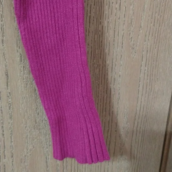 MKM Designs Women's Turtleneck Sweater - Picture 5 of 8